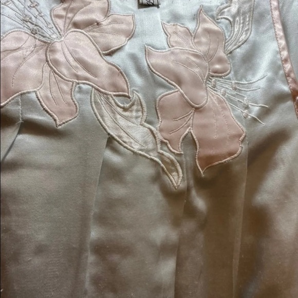 Vintage NATORI SFA - Long Satin Nightgown  Sz. SM. - Picture 2 of 7